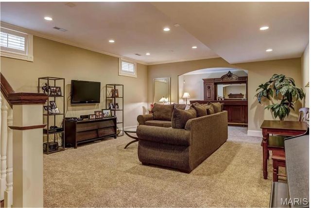 506 Edna Avenue, St Louis, MO 63122