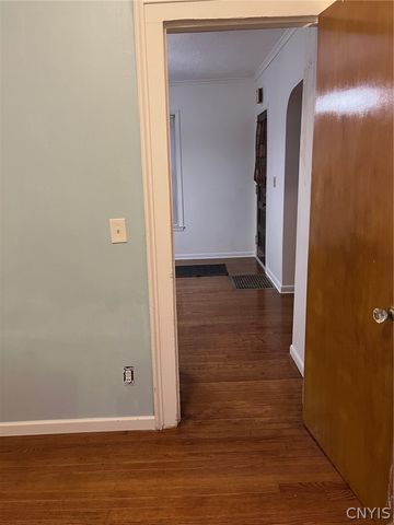 928 Kirkpatrick Street North, Syracuse, NY 13208