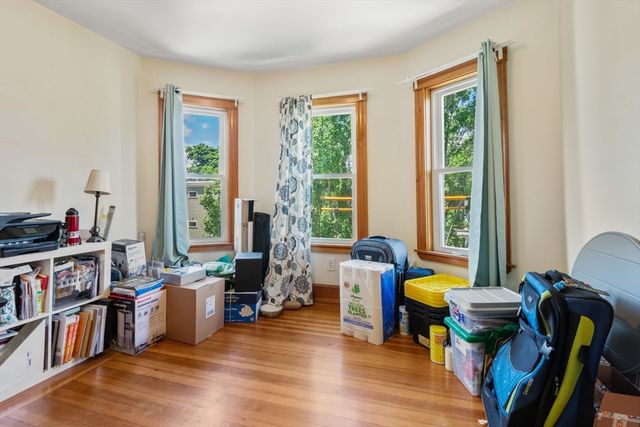 26 Chilton St. 3, Cambridge, MA 02138