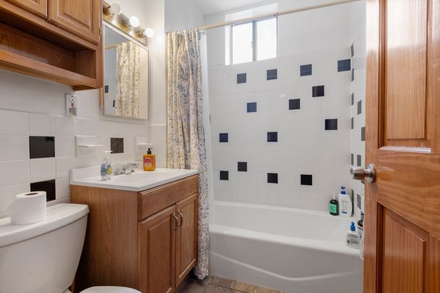 26 Chilton St. 3, Cambridge, MA 02138