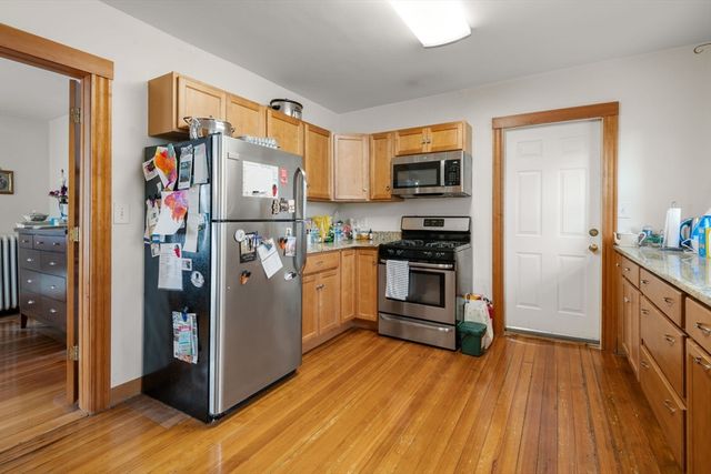 26 Chilton St. 3, Cambridge, MA 02138