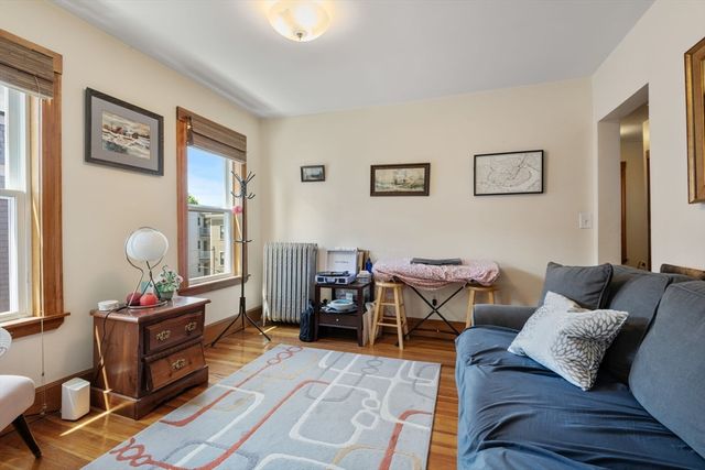 26 Chilton St. 3, Cambridge, MA 02138