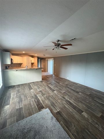 1135 CR 2382, Mineola, TX 75773