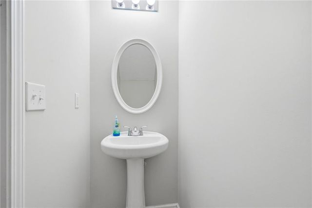 139 Hidden Creek Drive, Canton, GA 30114