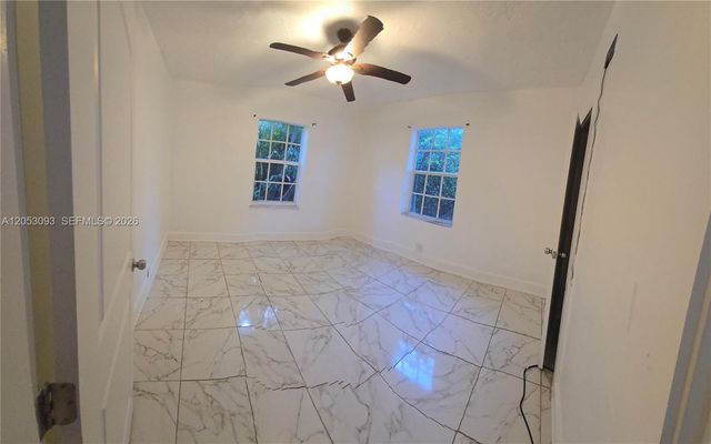455 NE 131st St 1, North Miami, FL 33161