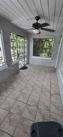 455 NE 131st St 1, North Miami, FL 33161