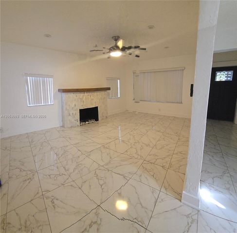 455 NE 131st St 1, North Miami, FL 33161
