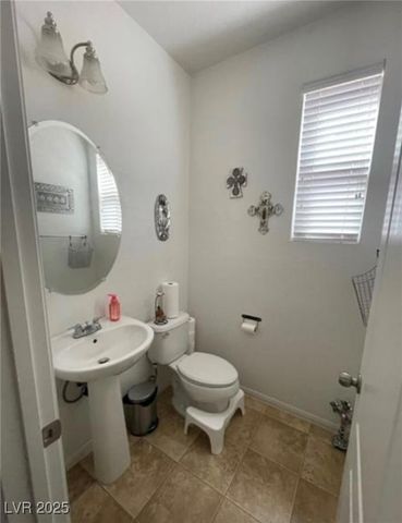 10425 Scotch Elm Avenue, Las Vegas, NV 89166