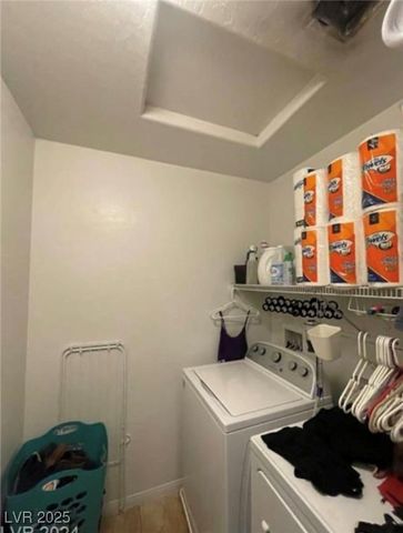 10425 Scotch Elm Avenue, Las Vegas, NV 89166