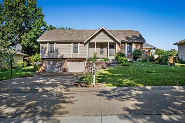 2006 Joy Street, Excelsior Springs, MO 64024