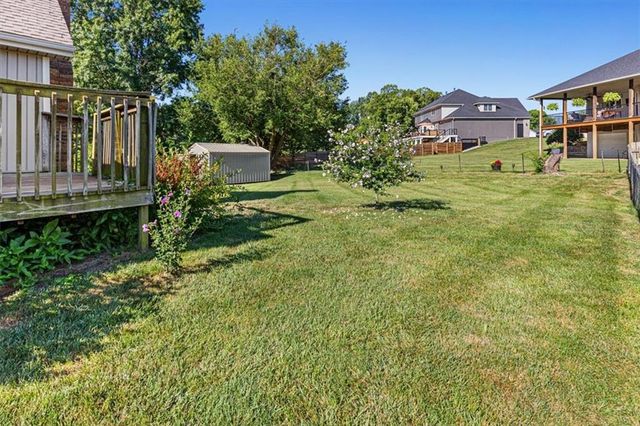 2006 Joy Street, Excelsior Springs, MO 64024