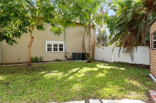 1582 PRAIRIE ROAD, Enterprise, FL 32725