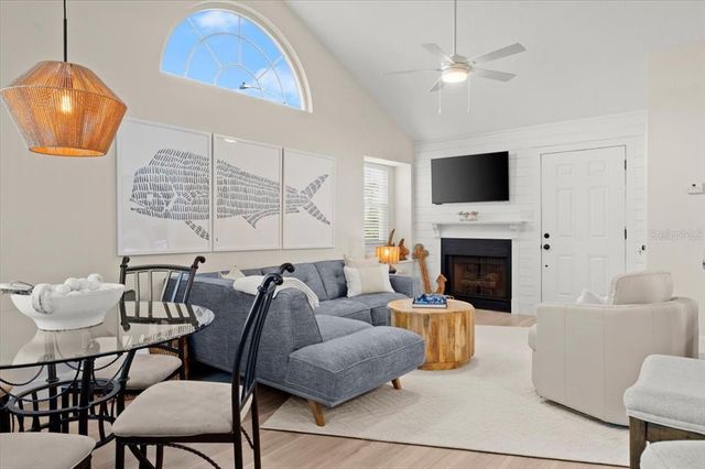 898 BAYBREEZE WAY 880, New Smyrna Beach, FL 32169