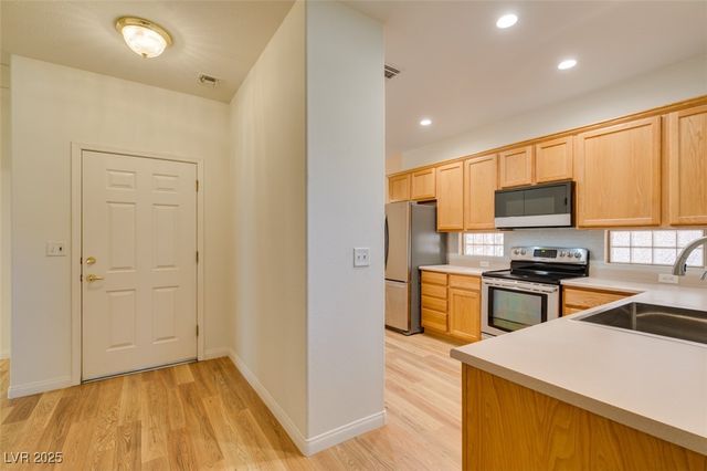 590 Mountain Links Drive, Henderson, NV 89012