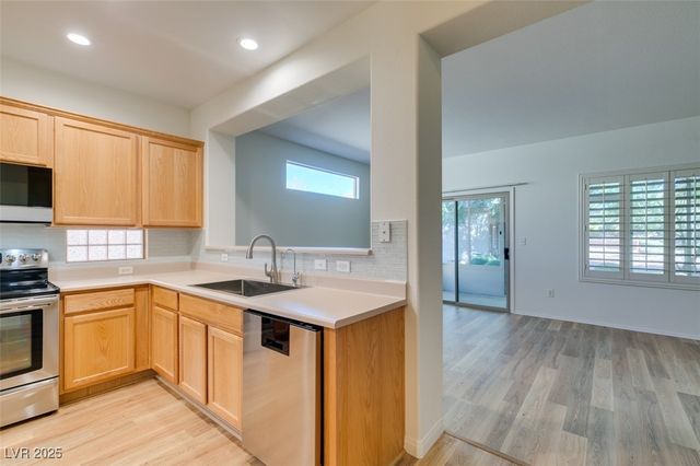 590 Mountain Links Drive, Henderson, NV 89012