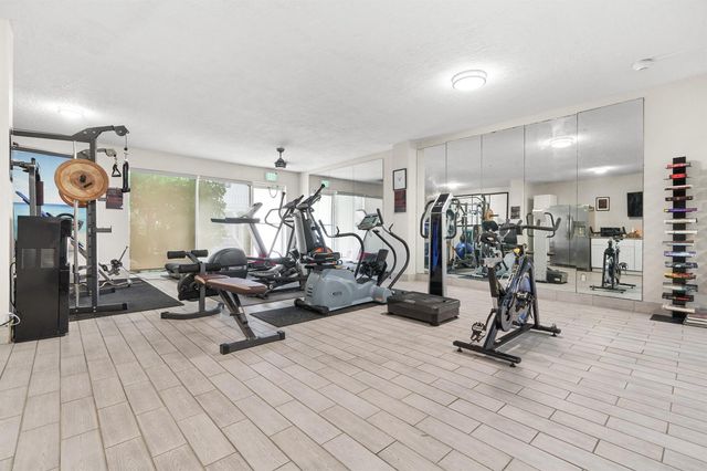 3580 S Ocean Boulevard 8b, South Palm Beach, FL 33480
