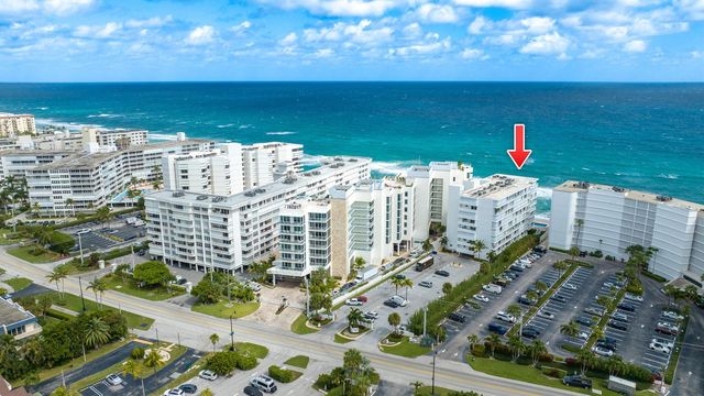 3580 S Ocean Boulevard 8b, South Palm Beach, FL 33480