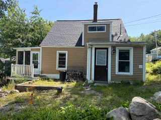 6 Milford Street, Amherst, NH 03031