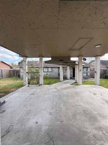 13319 Forest Knoll Drive, Houston, TX 77049