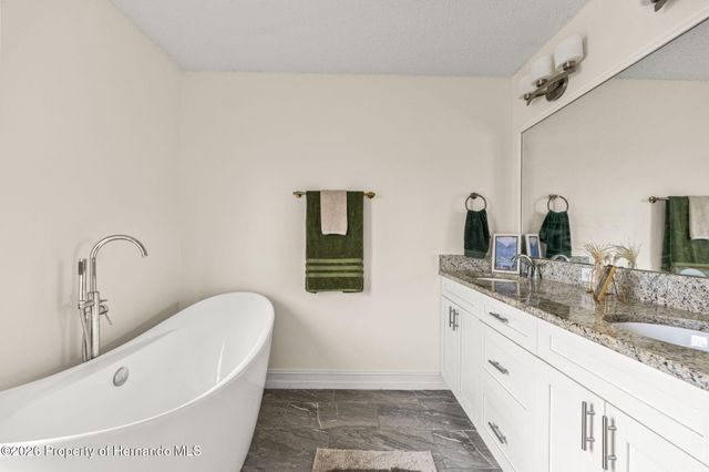 2253 Whitewood Avenue, Spring Hill, FL 34609