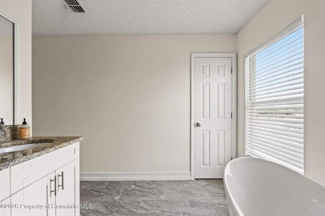 2253 Whitewood Avenue, Spring Hill, FL 34609