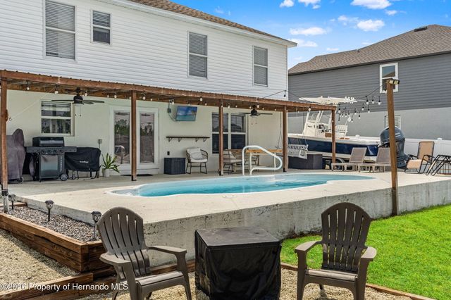 2253 Whitewood Avenue, Spring Hill, FL 34609