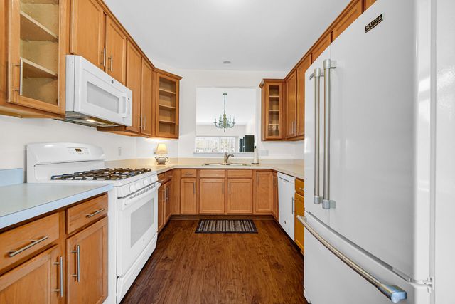 1307 Marigold Place, Schererville, IN 46375