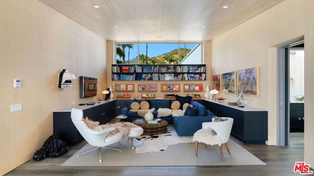 27044 Sea Vista Drive, Malibu, CA 90265