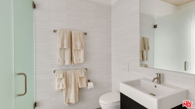 27044 Sea Vista Drive, Malibu, CA 90265