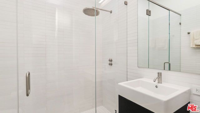 27044 Sea Vista Drive, Malibu, CA 90265