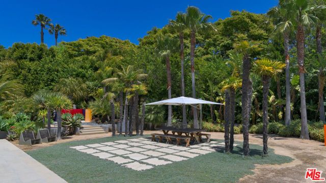 27044 Sea Vista Drive, Malibu, CA 90265