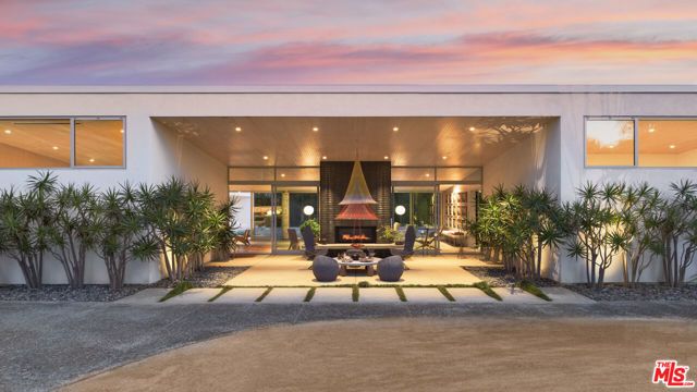 27044 Sea Vista Drive, Malibu, CA 90265