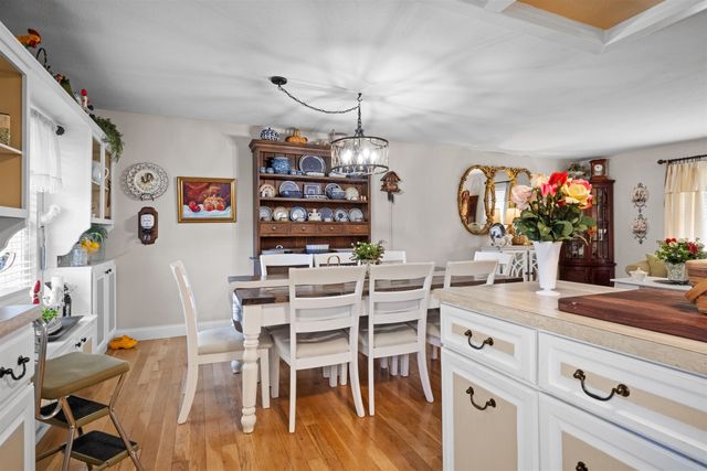 24 Michael Street, Scott Depot, WV 25560