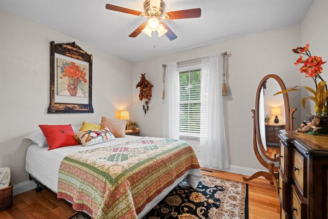 24 Michael Street, Scott Depot, WV 25560
