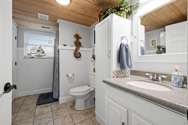 24 Michael Street, Scott Depot, WV 25560