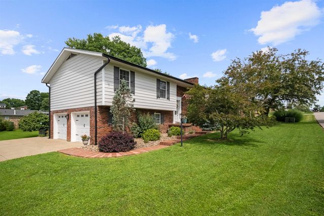24 Michael Street, Scott Depot, WV 25560