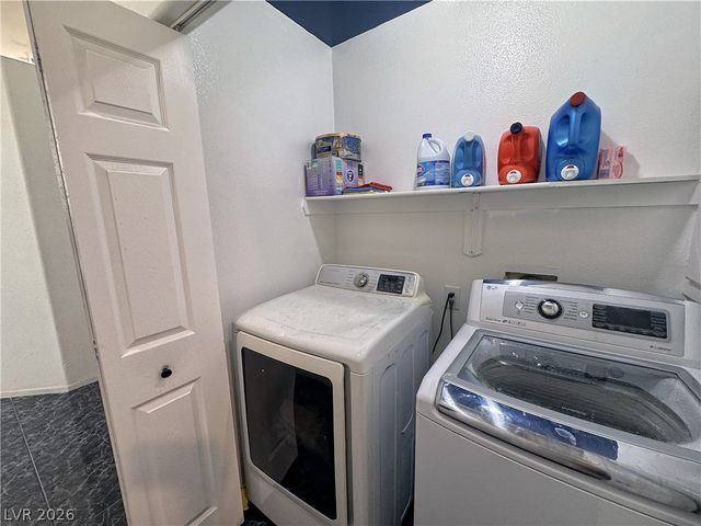 7417 Flat Rock Street, Las Vegas, NV 89131