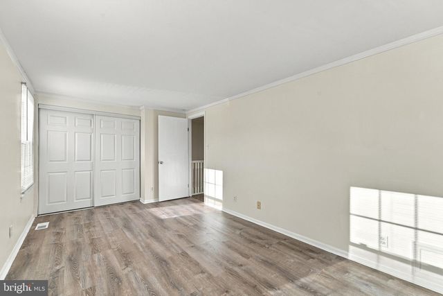 8 VICTORIA MANOR CT, Sicklerville, NJ 08081