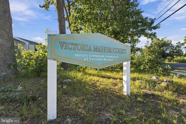 8 VICTORIA MANOR CT, Sicklerville, NJ 08081