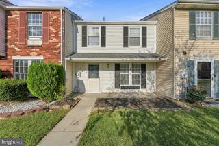8 VICTORIA MANOR CT, Sicklerville, NJ 08081
