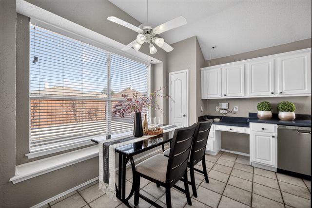 2802 Pecan Meadow Drive, Garland, TX 75040