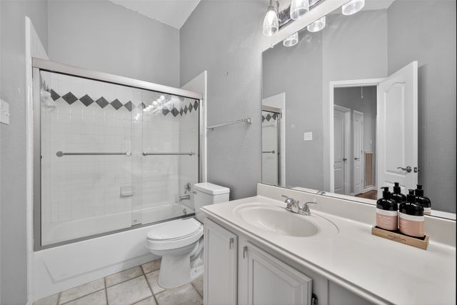 2802 Pecan Meadow Drive, Garland, TX 75040