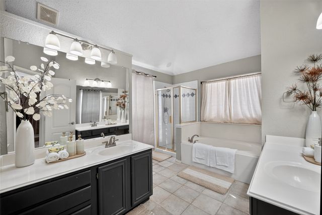 2802 Pecan Meadow Drive, Garland, TX 75040