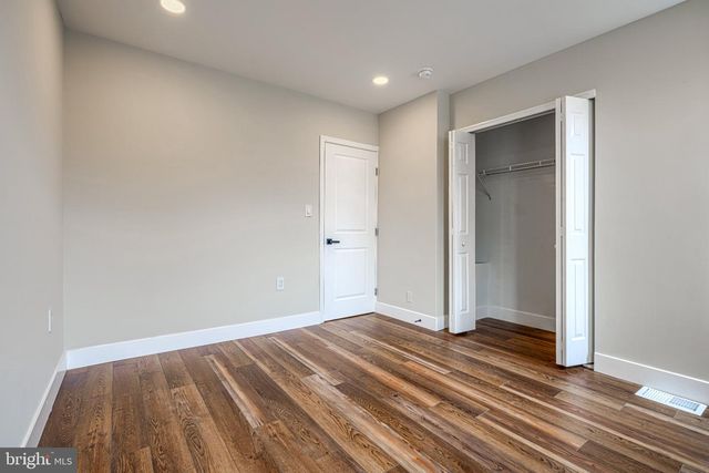 2824 ASHLAND AVE, Baltimore, MD 21205