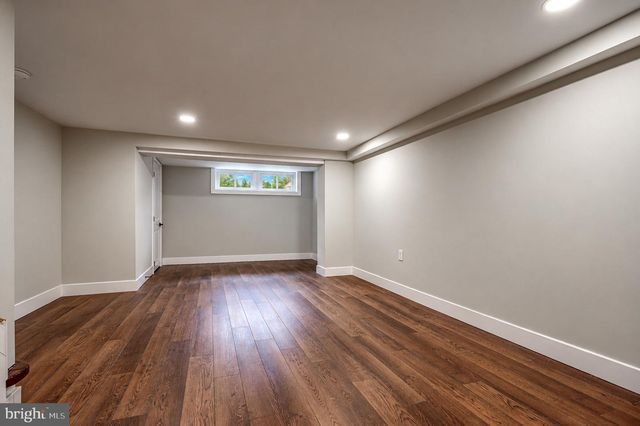 2824 ASHLAND AVE, Baltimore, MD 21205