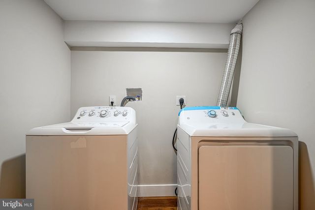 2824 ASHLAND AVE, Baltimore, MD 21205