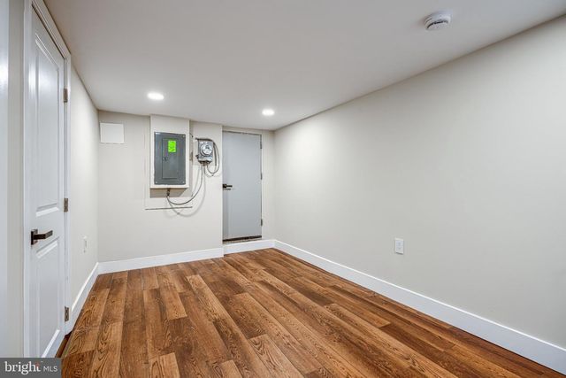 2824 ASHLAND AVE, Baltimore, MD 21205