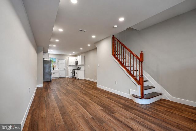 2824 ASHLAND AVE, Baltimore, MD 21205