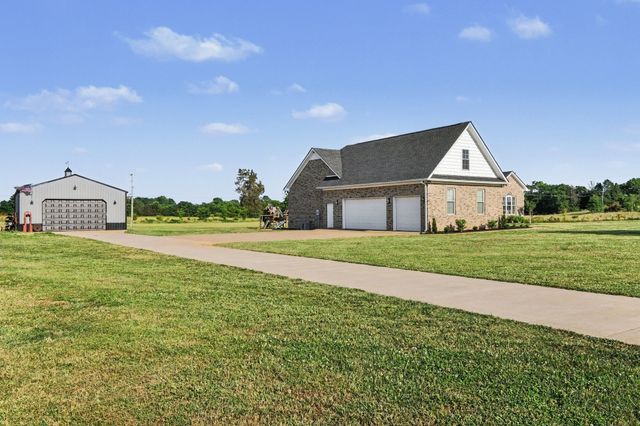 2829 Anes Station Rd, Lewisburg, TN 37091