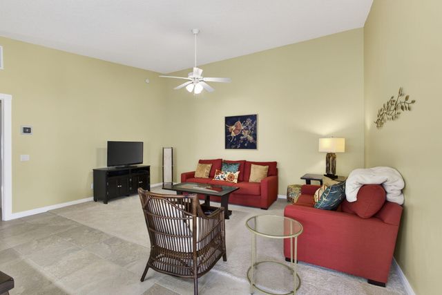 8269 Saint Johns Court, Wellington, FL 33414